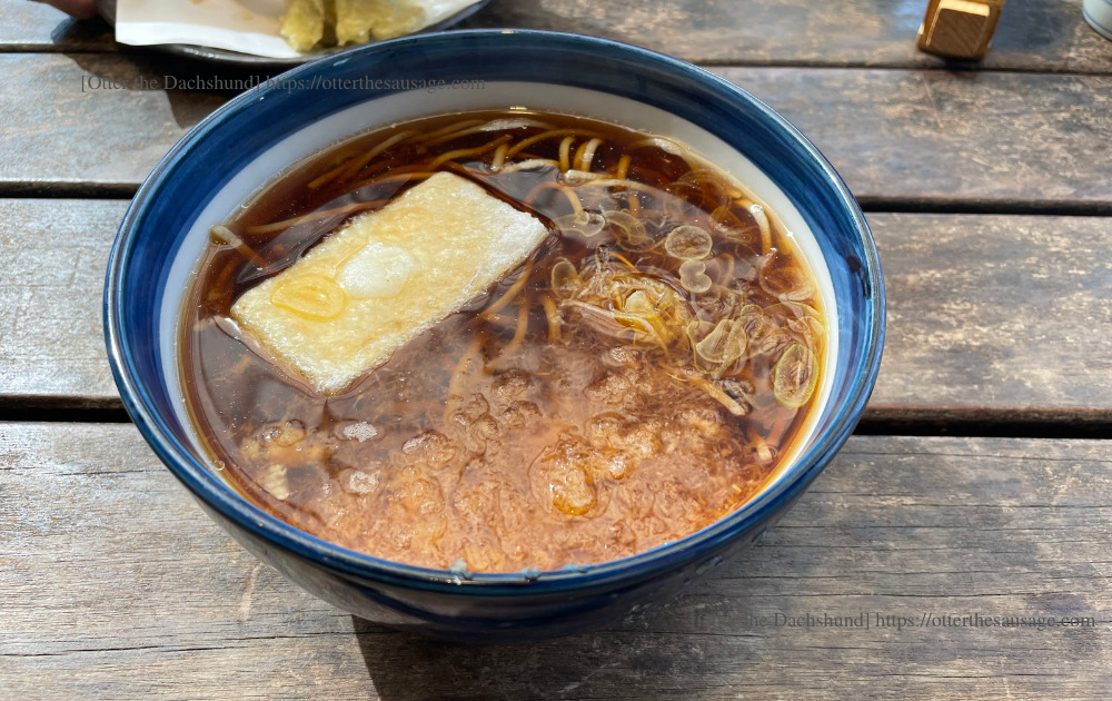 Photo_Otter the Dachshund_travel with dogs_hang out with dogs_犬旅ブログ_犬とお出かけブログ_軽井沢_川上庵本店_（温）力そば